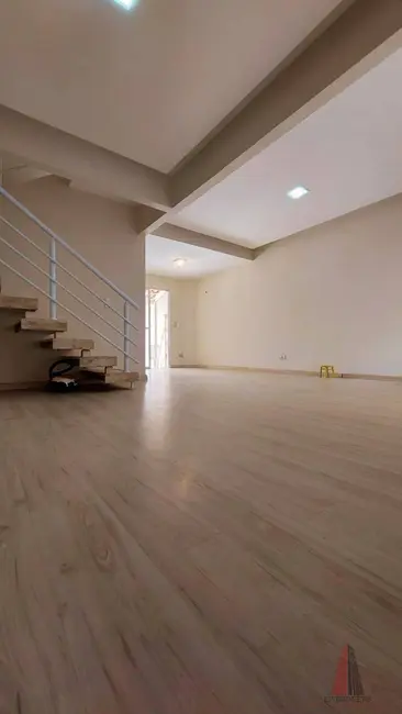 Casa com 3 quartos à venda, 102m2 em Jardim Vera Cruz, Sorocaba - SP - imagem 4 Foto 4 de Casa com 3 quartos à venda, 102m2 em Jardim Vera Cruz, Sorocaba - SP