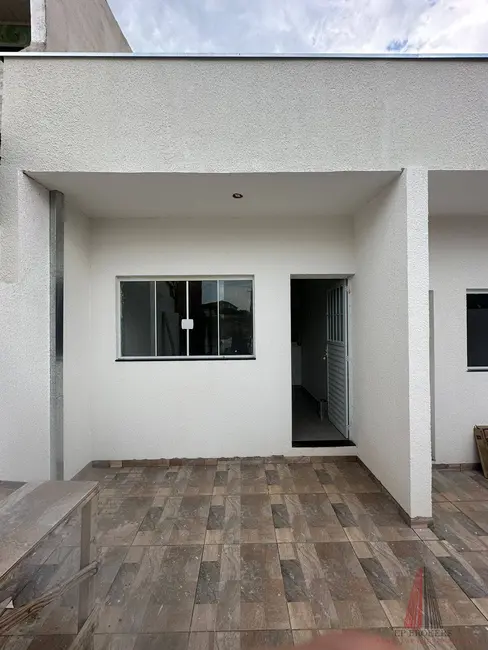 Casa com 2 quartos à venda em Jardim Topázio, Sorocaba - SP - imagem 1 Foto 1 de Casa com 2 quartos à venda em Jardim Topázio, Sorocaba - SP