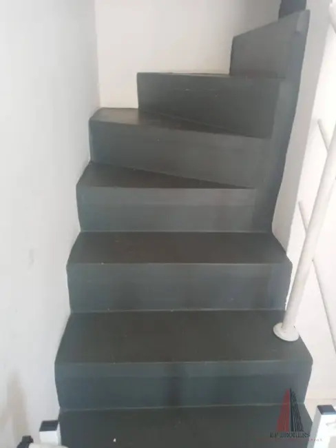 Sobrado com 2 quartos à venda, 75m2 em Jardim Wanel Ville V, Sorocaba - SP - imagem 6 Foto 6 de Sobrado com 2 quartos à venda, 75m2 em Jardim Wanel Ville V, Sorocaba - SP
