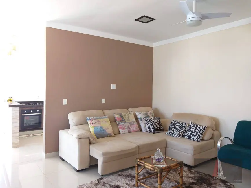 Foto 6 de Casa com 3 quartos à venda, 800m2 em Aracoiaba Da Serra - SP