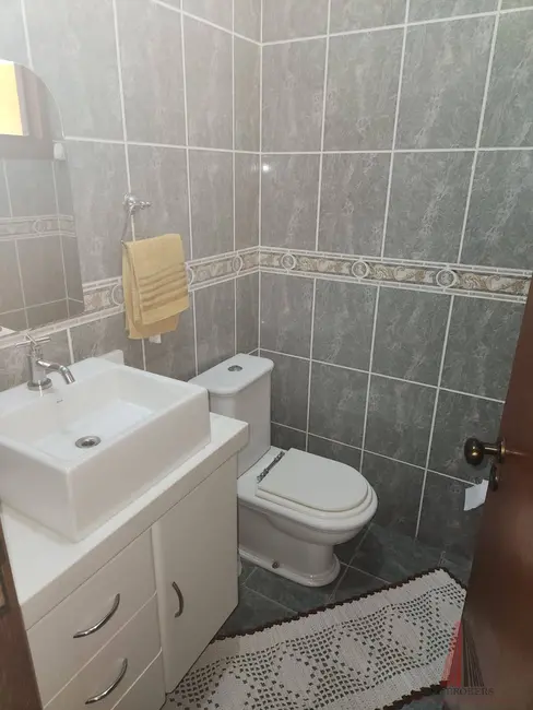 Sobrado com 4 quartos à venda, 300m2 em Aparecidinha, Sorocaba - SP - imagem 7 Foto 7 de Sobrado com 4 quartos à venda, 300m2 em Aparecidinha, Sorocaba - SP