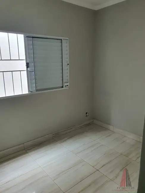 Casa com 4 quartos à venda em Jardim Santo André, Sorocaba - SP - imagem 9 Foto 9 de Casa com 4 quartos à venda em Jardim Santo André, Sorocaba - SP