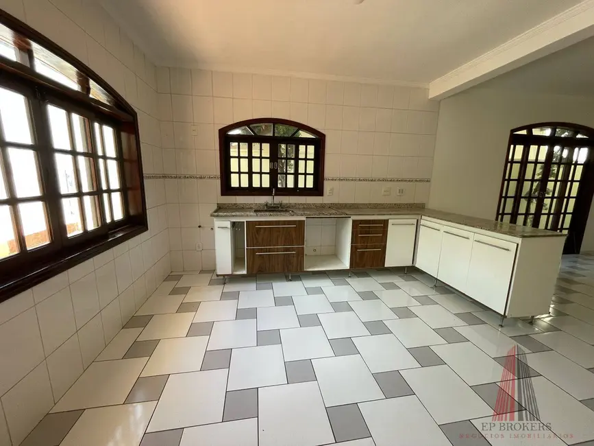 Sobrado com 4 quartos à venda, 460m2 em Jardim Pagliato, Sorocaba - SP - imagem 8 Foto 8 de Sobrado com 4 quartos à venda, 460m2 em Jardim Pagliato, Sorocaba - SP