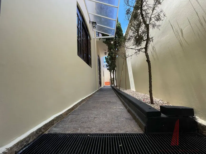 Sobrado com 4 quartos à venda, 460m2 em Jardim Pagliato, Sorocaba - SP - imagem 4 Foto 4 de Sobrado com 4 quartos à venda, 460m2 em Jardim Pagliato, Sorocaba - SP