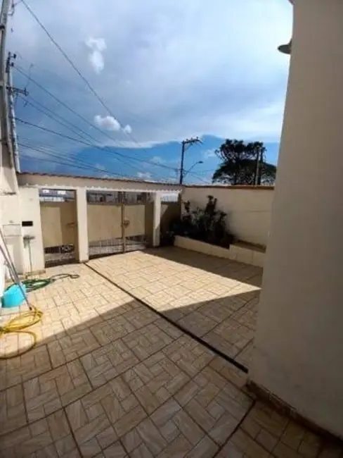 Foto 1 de Casa com 2 quartos à venda, 100m2 em Lopes de Oliveira, Sorocaba - SP