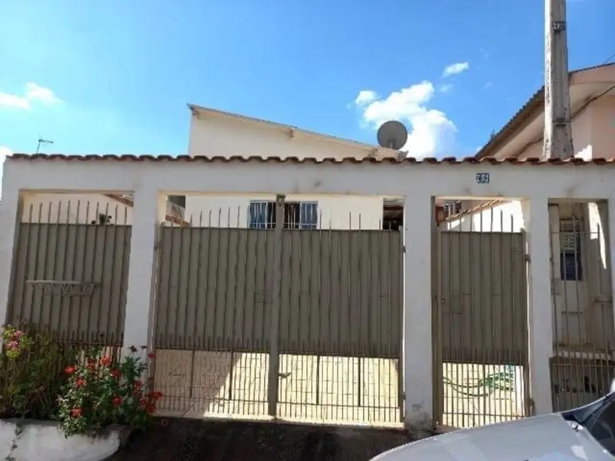 Casa com 2 quartos à venda, 100m2 em Lopes de Oliveira, Sorocaba - SP - imagem 6 Foto 6 de Casa com 2 quartos à venda, 100m2 em Lopes de Oliveira, Sorocaba - SP