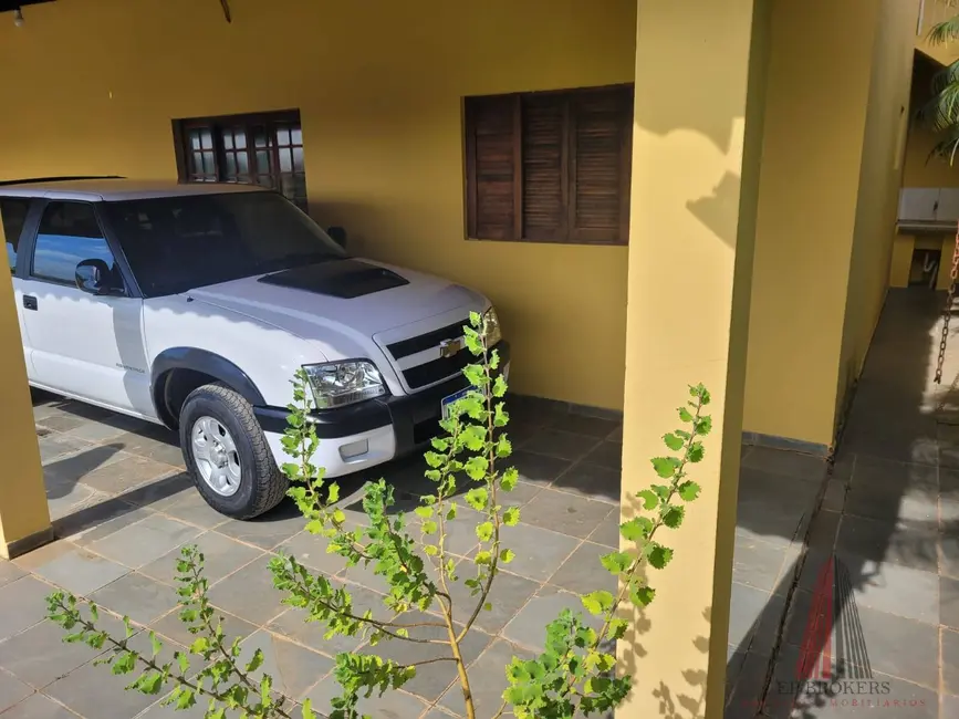 Foto 9 de Chácara com 3 quartos à venda, 1250m2 em Aracoiaba Da Serra - SP