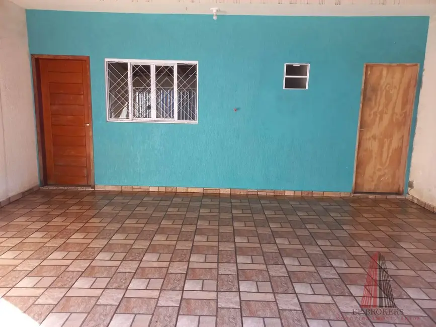 Casa à venda e para alugar em Jardim Maria Eugênia, Sorocaba - SP - imagem 9 Foto 9 de Casa à venda e para alugar em Jardim Maria Eugênia, Sorocaba - SP
