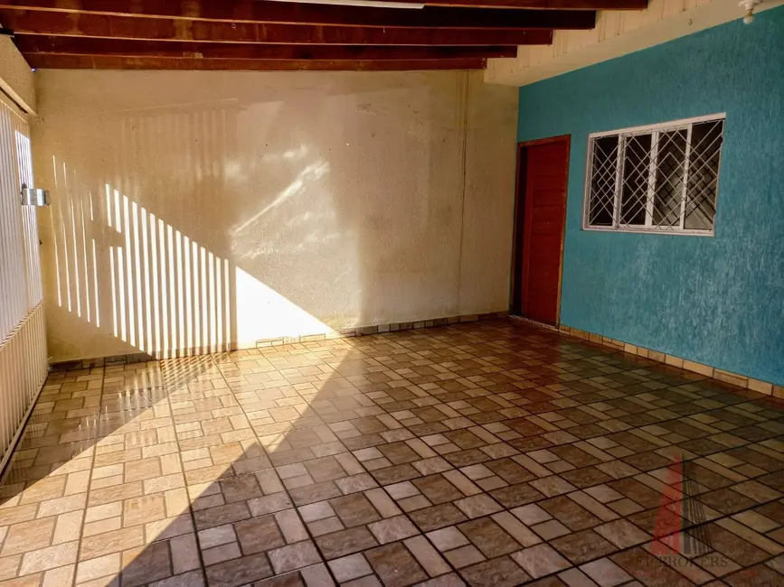 Casa à venda e para alugar em Jardim Maria Eugênia, Sorocaba - SP - imagem 4 Foto 4 de Casa à venda e para alugar em Jardim Maria Eugênia, Sorocaba - SP