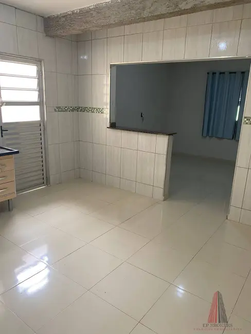 Casa com 3 quartos à venda, 120m2 em Jardim Santa Esmeralda, Sorocaba - SP - imagem 6 Foto 6 de Casa com 3 quartos à venda, 120m2 em Jardim Santa Esmeralda, Sorocaba - SP