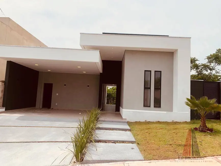 Foto 1 de Casa com 3 quartos à venda, 358m2 em Votorantim - SP