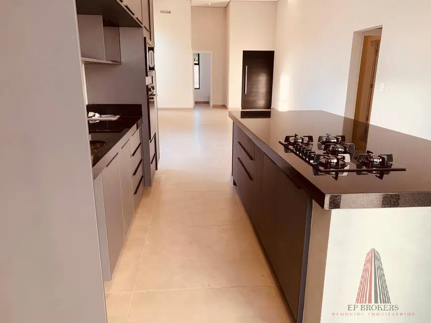 Foto 9 de Casa com 3 quartos à venda, 358m2 em Votorantim - SP