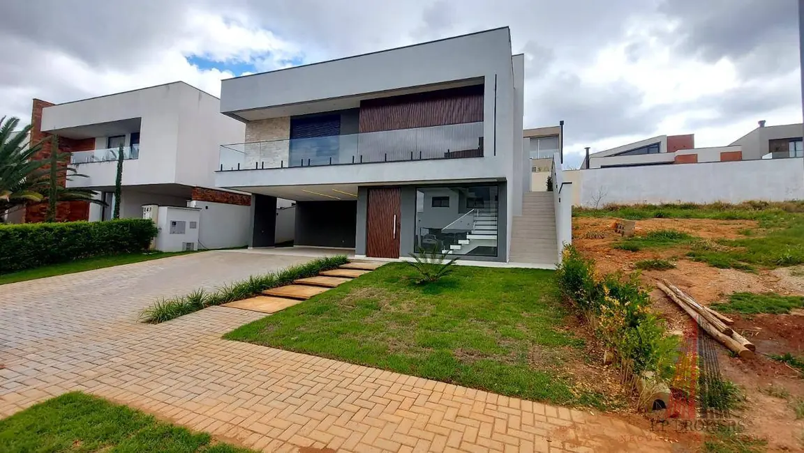 Foto 2 de Casa de Condomínio com 3 quartos à venda, 450m2 em Votorantim - SP