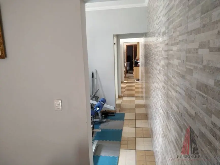 Casa com 2 quartos à venda, 125m2 em Jardim Ana Maria, Sorocaba - SP - imagem 8 Foto 8 de Casa com 2 quartos à venda, 125m2 em Jardim Ana Maria, Sorocaba - SP