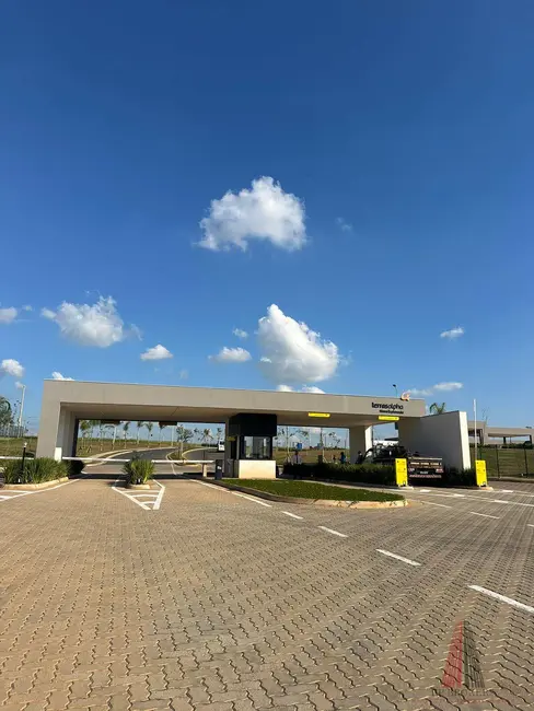 Foto 1 de Terreno / Lote à venda em Votorantim - SP