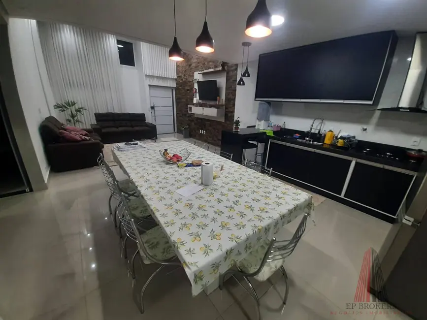 Casa com 3 quartos à venda em Cajuru do Sul, Sorocaba - SP - imagem 6 Foto 6 de Casa com 3 quartos à venda em Cajuru do Sul, Sorocaba - SP