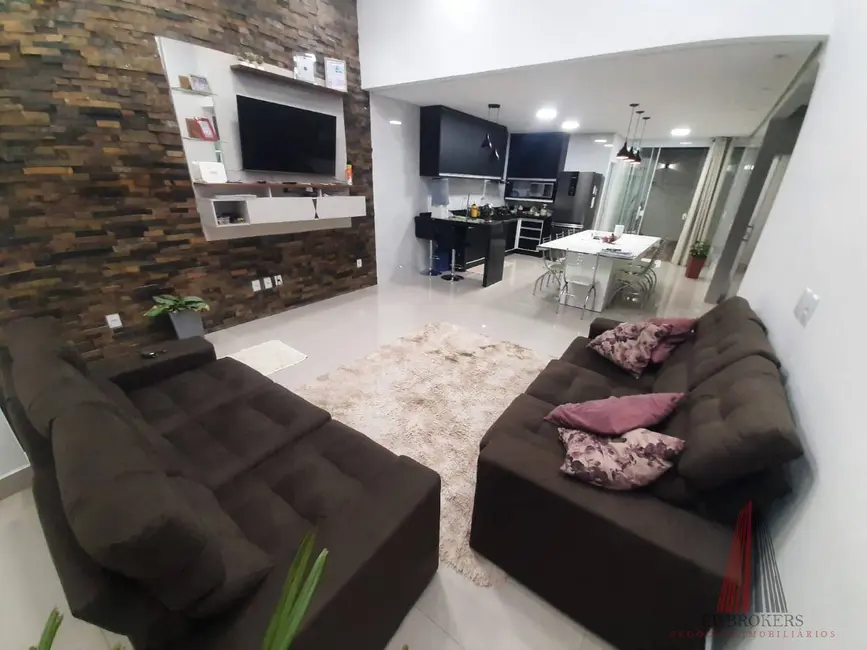 Casa com 3 quartos à venda em Cajuru do Sul, Sorocaba - SP - imagem 4 Foto 4 de Casa com 3 quartos à venda em Cajuru do Sul, Sorocaba - SP
