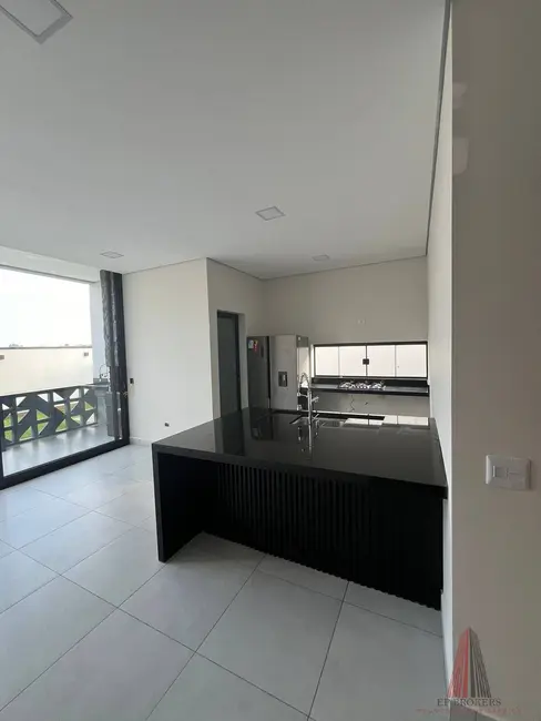 Foto 5 de Casa de Condomínio com 3 quartos à venda, 310m2 em Votorantim - SP