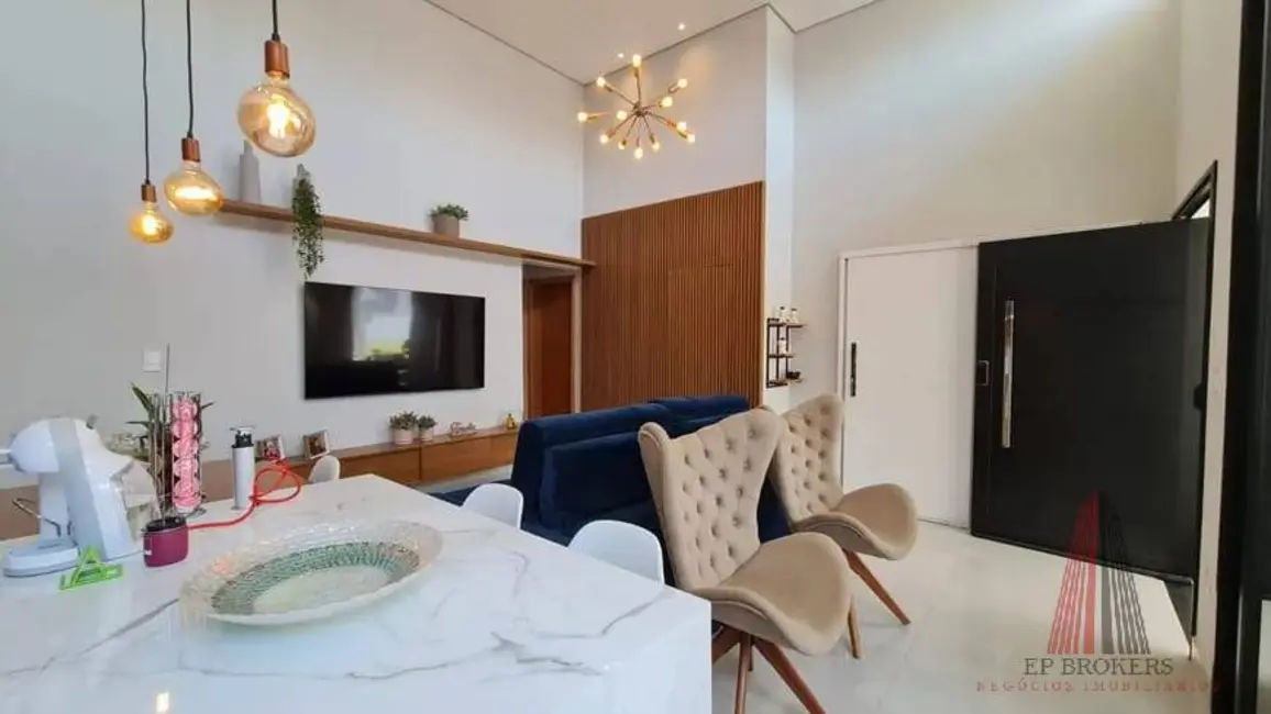 Casa de Condomínio com 3 quartos à venda, 160m2 em Jardim Terras de São Francisco, Sorocaba - SP - imagem 3 Foto 3 de Casa de Condomínio com 3 quartos à venda, 160m2 em Jardim Terras de São Francisco, Sorocaba - SP