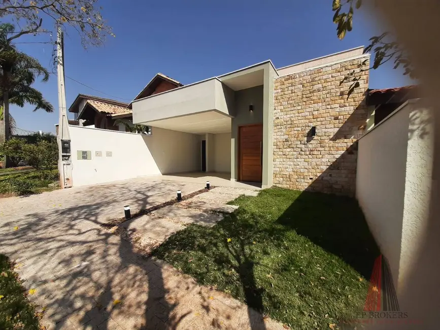 Casa com 3 quartos à venda em Granja Olga II, Sorocaba - SP - imagem 1 Foto 1 de Casa com 3 quartos à venda em Granja Olga II, Sorocaba - SP