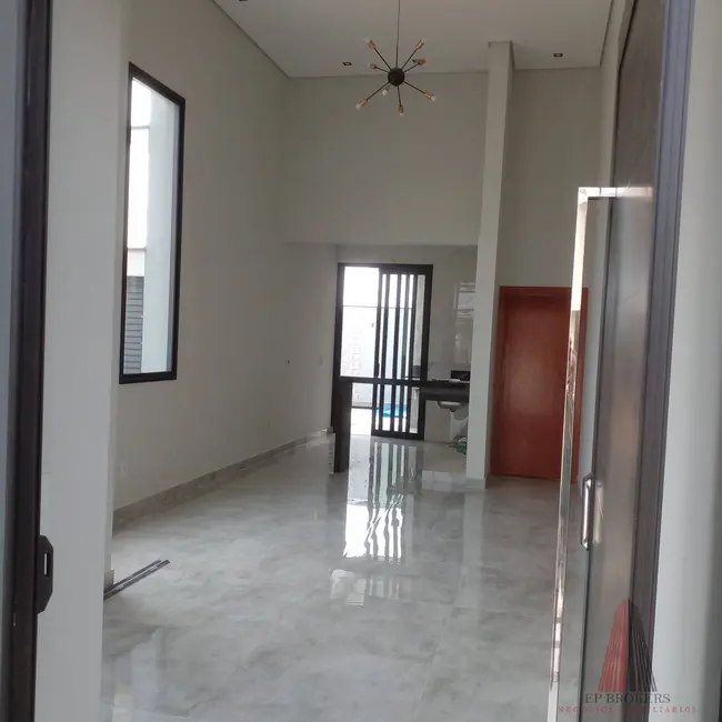 Casa de Condomínio com 3 quartos à venda, 168m2 em Sorocaba - SP - imagem 3 Foto 3 de Casa de Condomínio com 3 quartos à venda, 168m2 em Sorocaba - SP
