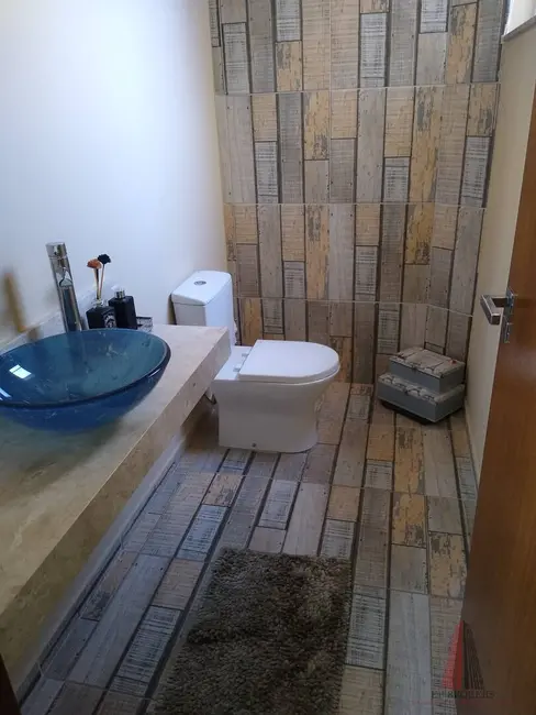 Casa com 3 quartos à venda, 289m2 em Wanel Ville, Sorocaba - SP - imagem 9 Foto 9 de Casa com 3 quartos à venda, 289m2 em Wanel Ville, Sorocaba - SP