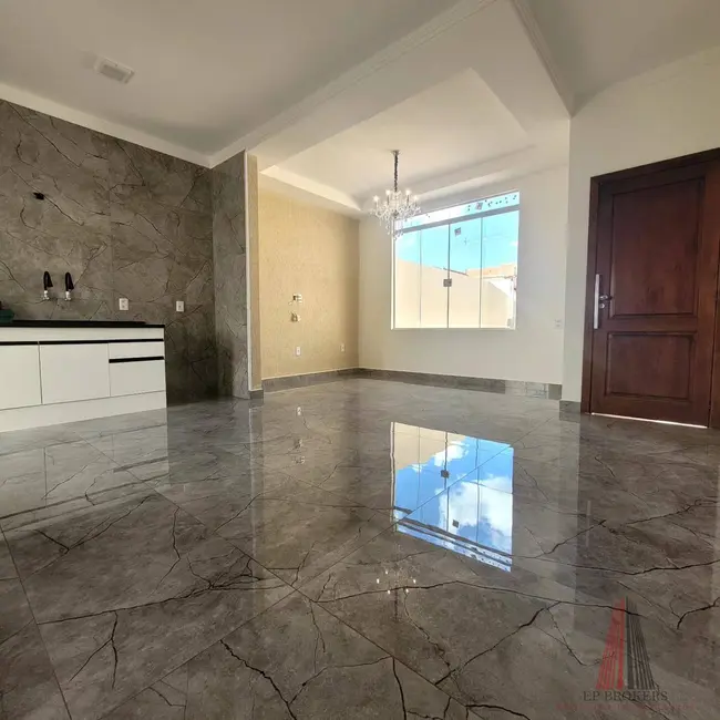 Casa com 2 quartos à venda em Parque São Bento, Sorocaba - SP - imagem 4 Foto 4 de Casa com 2 quartos à venda em Parque São Bento, Sorocaba - SP