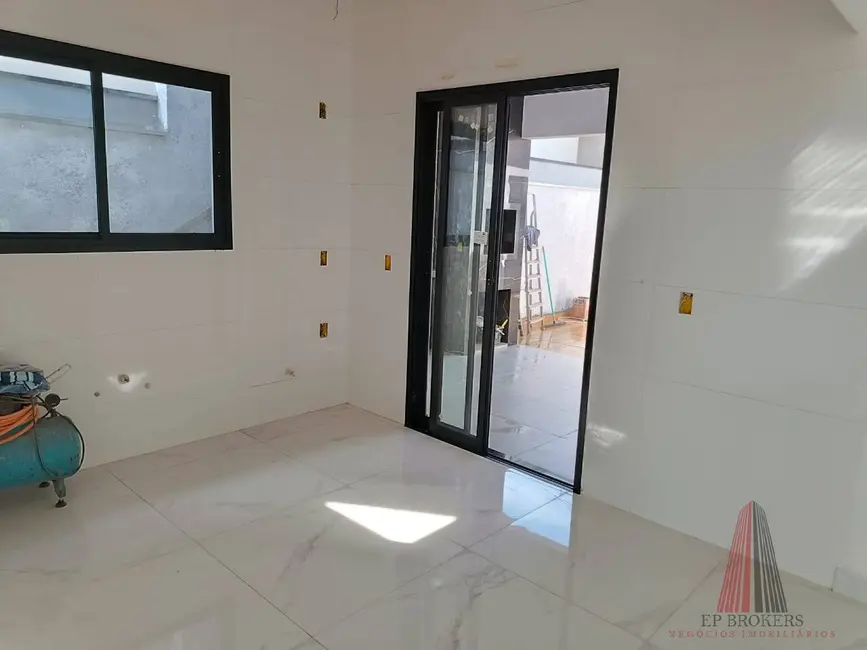 Casa com 3 quartos à venda em Jardim Novo Horizonte, Sorocaba - SP - imagem 3 Foto 3 de Casa com 3 quartos à venda em Jardim Novo Horizonte, Sorocaba - SP