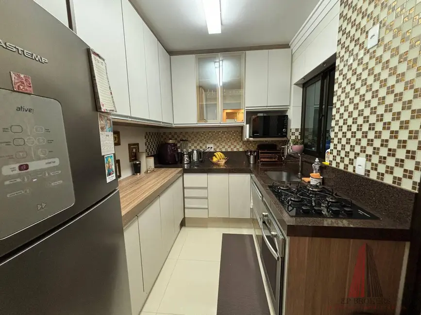 Apartamento com 2 quartos à venda, 70m2 em Jardim Guadalajara, Sorocaba - SP - imagem 6 Foto 6 de Apartamento com 2 quartos à venda, 70m2 em Jardim Guadalajara, Sorocaba - SP