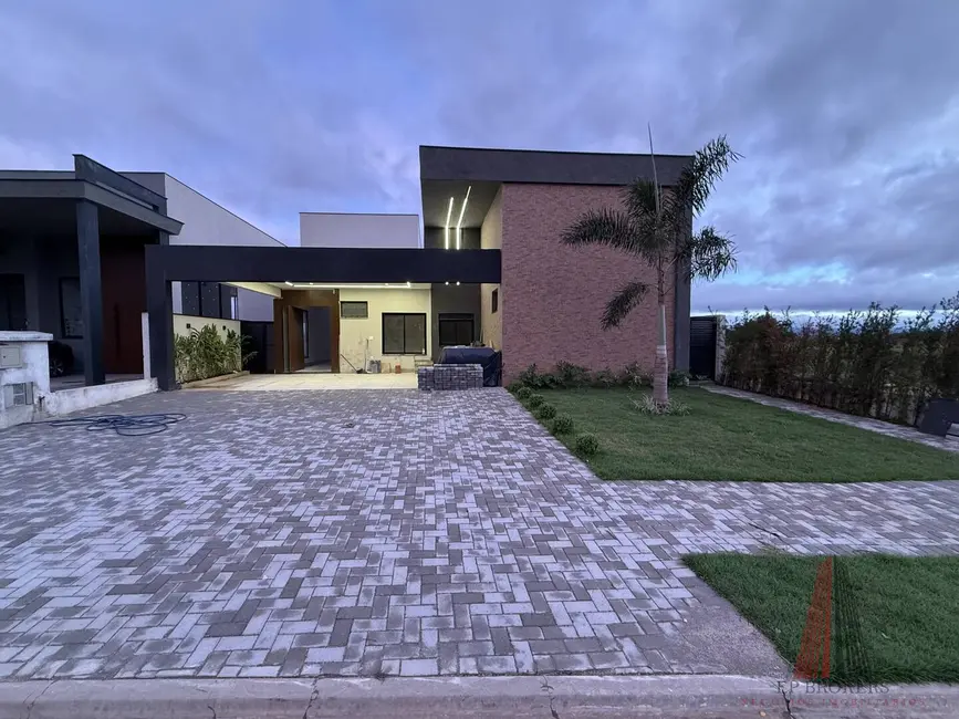 Foto 1 de Casa com 4 quartos à venda em Itu - SP