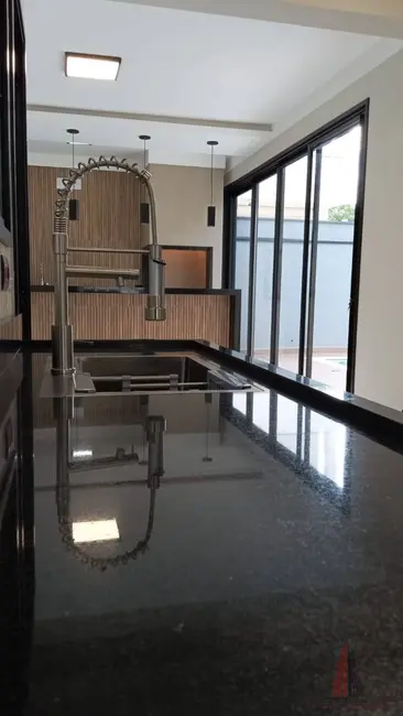 Foto 6 de Casa com 3 quartos à venda em Parque Residencial Villa dos Inglezes, Sorocaba - SP