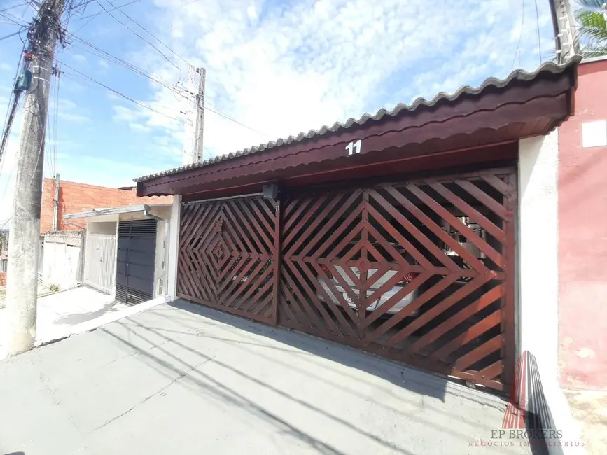 Casa com 2 quartos à venda em Jardim Santa Catarina, Sorocaba - SP - imagem 1 Foto 1 de Casa com 2 quartos à venda em Jardim Santa Catarina, Sorocaba - SP