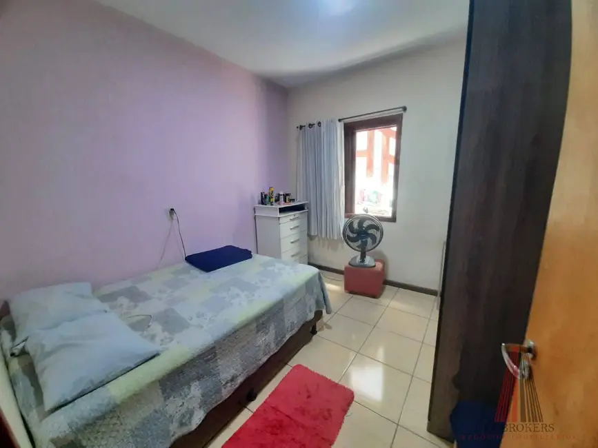 Casa com 2 quartos à venda em Jardim Santa Catarina, Sorocaba - SP - imagem 9 Foto 9 de Casa com 2 quartos à venda em Jardim Santa Catarina, Sorocaba - SP