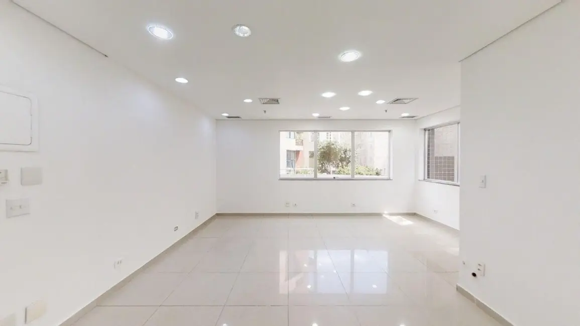 Foto 2 de Sala Comercial à venda, 32m2 em Itaim Bibi, São Paulo - SP