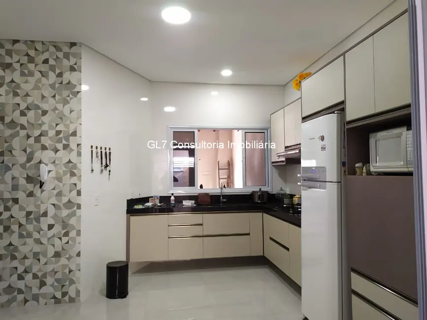 Foto 5 de Casa com 3 quartos à venda, 137m2 em Jardim Residencial Nova Veneza, Indaiatuba - SP