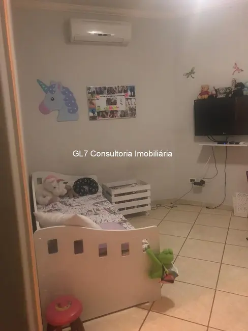 Foto 4 de Chácara com 3 quartos à venda, 300m2 em Parque das Bandeiras, Indaiatuba - SP