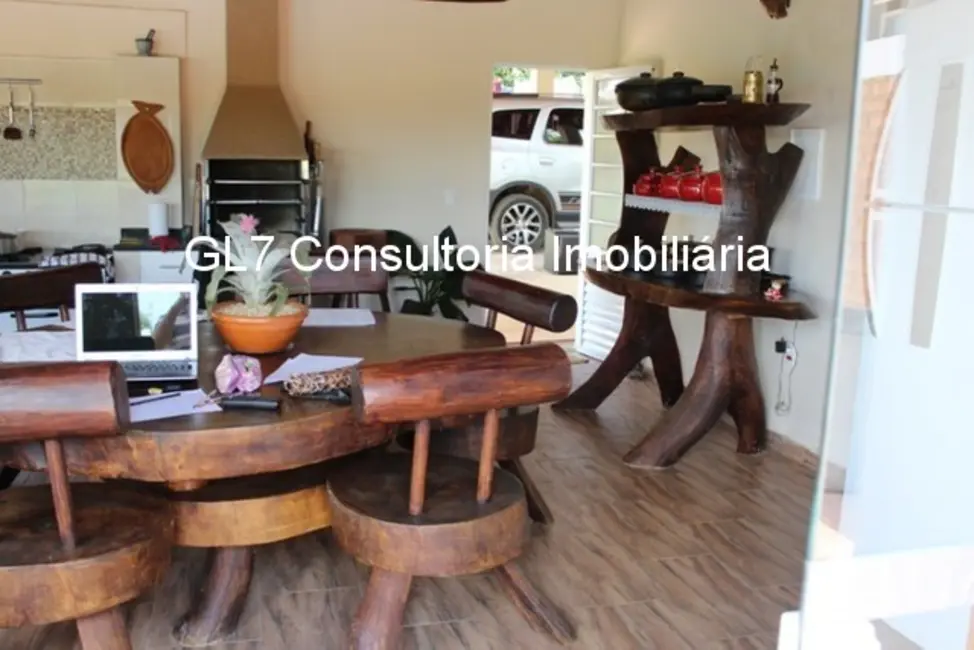 Chácara com 5 quartos à venda, 270m2 em Colinas do Mosteiro de Itaici, Indaiatuba - SP - imagem 7 Foto 7 de Chácara com 5 quartos à venda, 270m2 em Colinas do Mosteiro de Itaici, Indaiatuba - SP