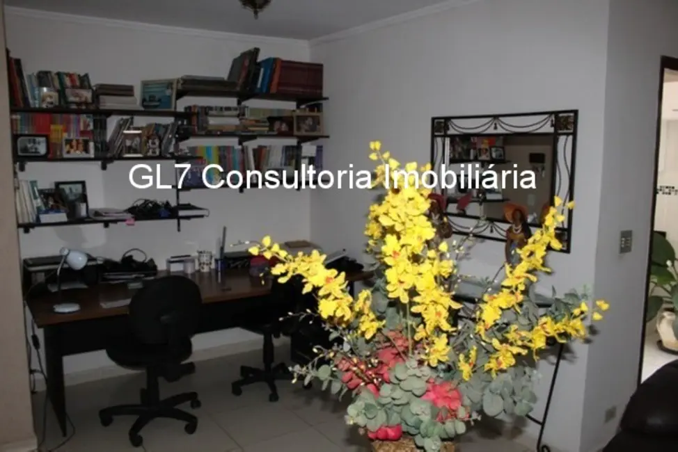 Chácara com 5 quartos à venda, 270m2 em Colinas do Mosteiro de Itaici, Indaiatuba - SP - imagem 3 Foto 3 de Chácara com 5 quartos à venda, 270m2 em Colinas do Mosteiro de Itaici, Indaiatuba - SP