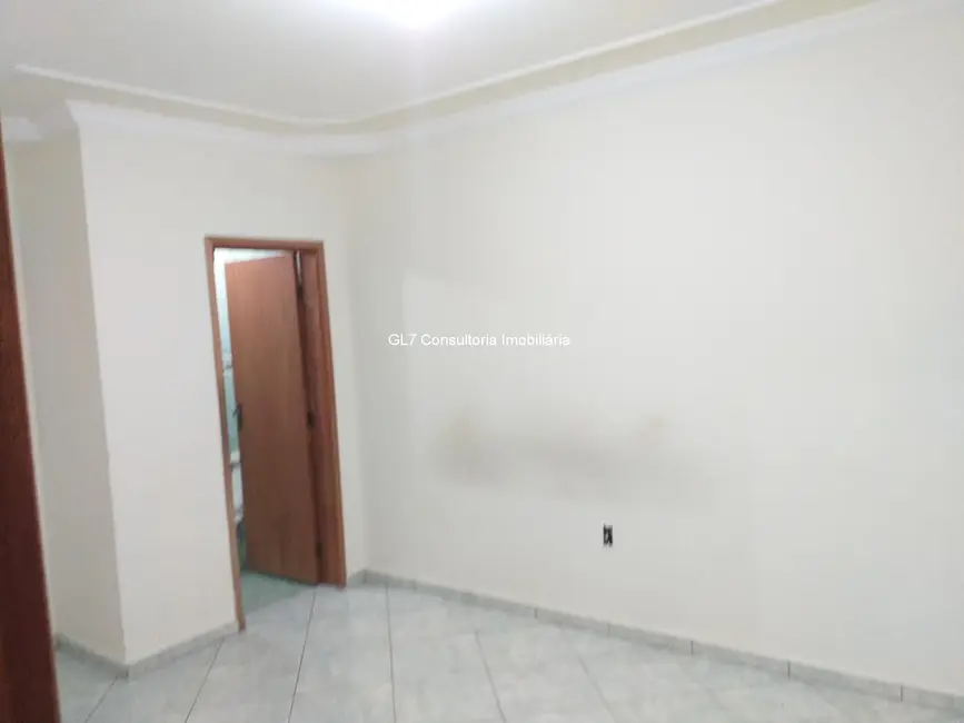 Foto 9 de Casa com 2 quartos à venda, 245m2 em Jardim Hubert, Indaiatuba - SP