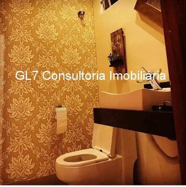 Casa com 3 quartos à venda, 450m2 em Centro, Indaiatuba - SP - imagem 3 Foto 3 de Casa com 3 quartos à venda, 450m2 em Centro, Indaiatuba - SP