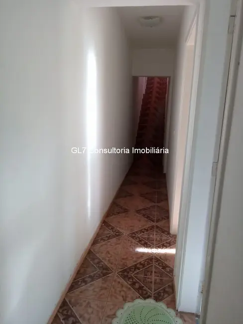 Casa com 4 quartos à venda, 110m2 em Jardim Oliveira Camargo, Indaiatuba - SP - imagem 4 Foto 4 de Casa com 4 quartos à venda, 110m2 em Jardim Oliveira Camargo, Indaiatuba - SP