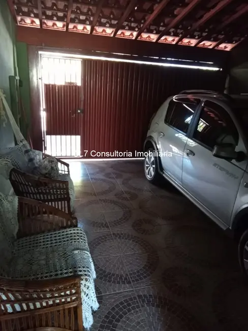 Casa com 4 quartos à venda, 110m2 em Jardim Oliveira Camargo, Indaiatuba - SP - imagem 1 Foto 1 de Casa com 4 quartos à venda, 110m2 em Jardim Oliveira Camargo, Indaiatuba - SP