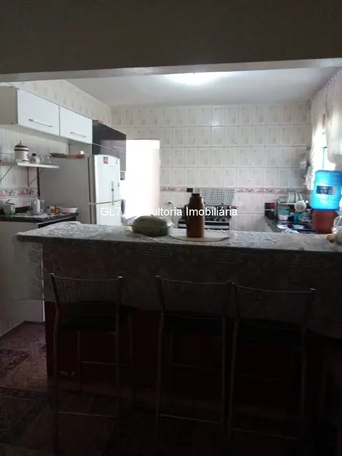 Casa com 4 quartos à venda, 110m2 em Jardim Oliveira Camargo, Indaiatuba - SP - imagem 3 Foto 3 de Casa com 4 quartos à venda, 110m2 em Jardim Oliveira Camargo, Indaiatuba - SP