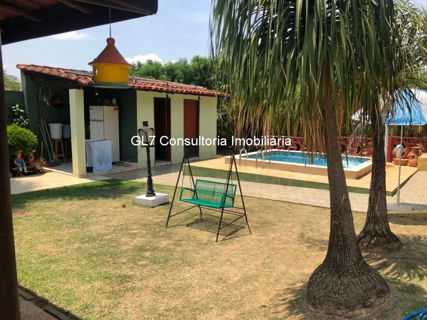 Foto 4 de Chácara com 3 quartos à venda, 200m2 em Chácara Alvorada, Indaiatuba - SP