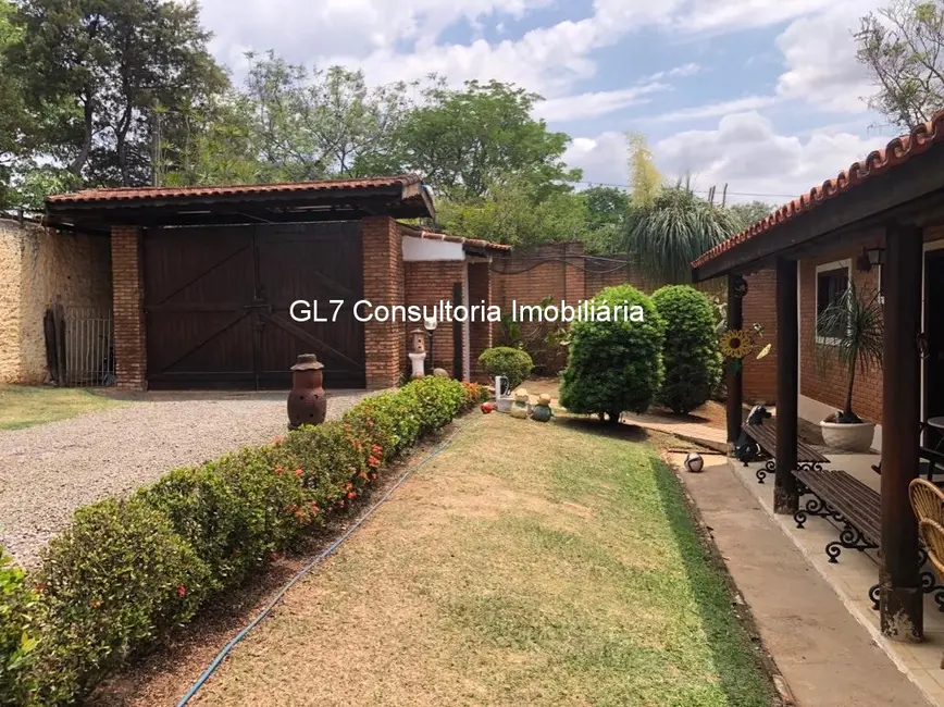 Foto 3 de Chácara com 3 quartos à venda, 200m2 em Chácara Alvorada, Indaiatuba - SP