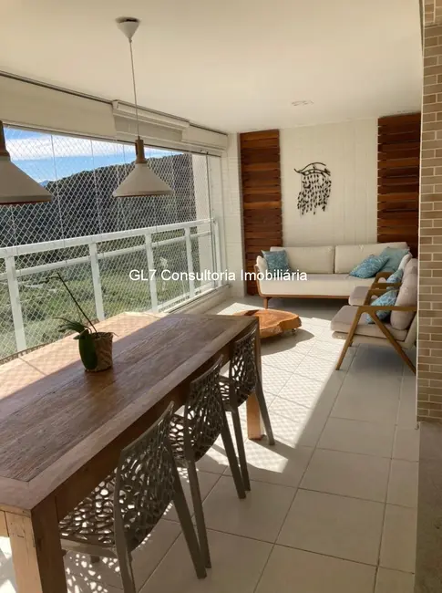 Apartamento com 2 quartos à venda, 160m2 em Parque Enseada, Guaruja - SP - imagem 3 Foto 3 de Apartamento com 2 quartos à venda, 160m2 em Parque Enseada, Guaruja - SP
