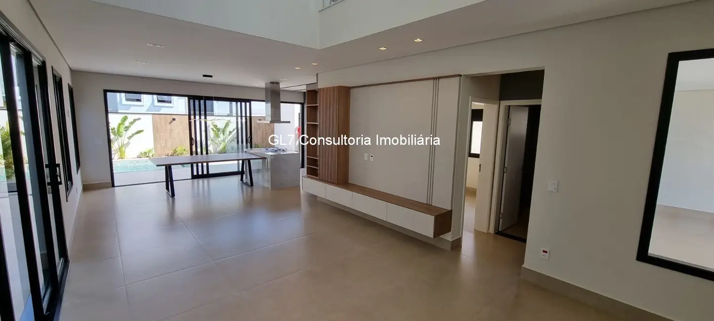 Casa de Condomínio com 3 quartos à venda, 246m2 em Indaiatuba - SP - imagem 6 Foto 6 de Casa de Condomínio com 3 quartos à venda, 246m2 em Indaiatuba - SP