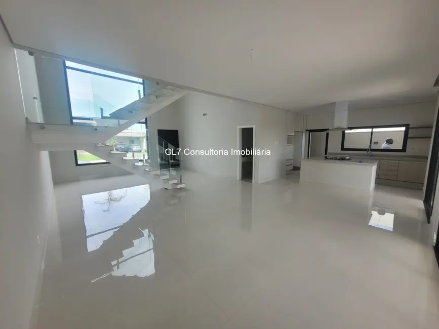 Foto 4 de Casa de Condomínio com 3 quartos à venda, 260m2 em Indaiatuba - SP