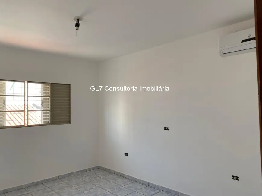 Casa com 2 quartos à venda, 142m2 em Jardim Pau Preto, Indaiatuba - SP - imagem 5 Foto 5 de Casa com 2 quartos à venda, 142m2 em Jardim Pau Preto, Indaiatuba - SP
