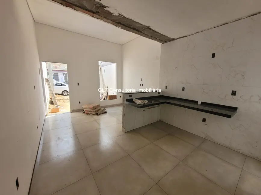 Foto 1 de Casa com 2 quartos à venda, 55m2 em Jardim Residencial Veneza, Indaiatuba - SP